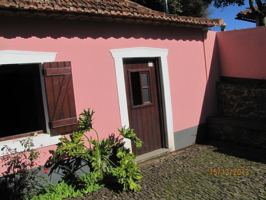 Casa Rosa Villa Camacha  Exterior photo