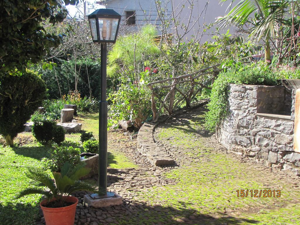 Casa Rosa Villa Camacha  Exterior photo